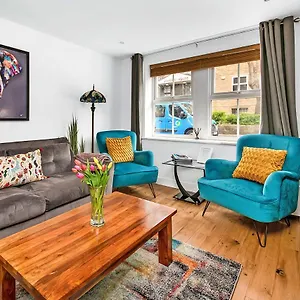 Finest Retreats - Mowbray Apartment Harrogate